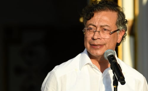 VIDEO: Petro deja la Casa de Nariño en su último acto como mandatario de Colombia; "no hay presidente para entregarle el mando"