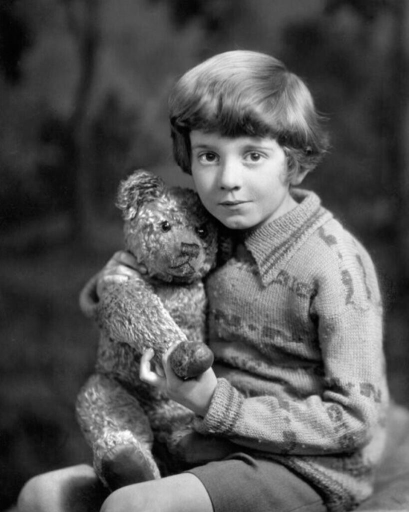 Winnie the Pooh cumple 100 años