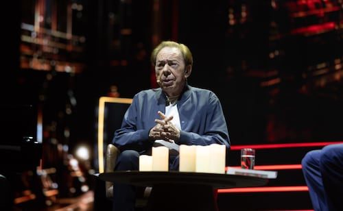 Andrew Lloyd Webber pide a los jóvenes experimentar antes de elegir su camino: "No tengan miedo"