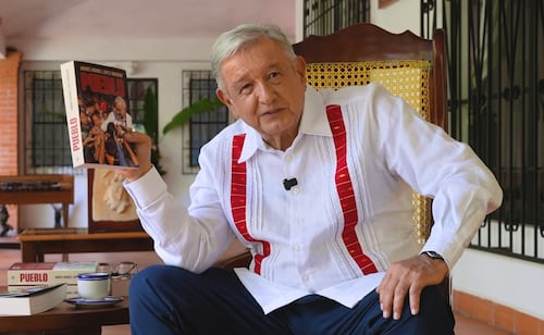 “Andy” López celebra nuevo libro de su padre; resalta sustento del "Humanismo Mexicano"