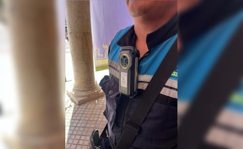 Ayuntamiento de Mérida implementa cámaras corporales para inspectores municipales; buscan prevenir actos de corrupción y extorsiones