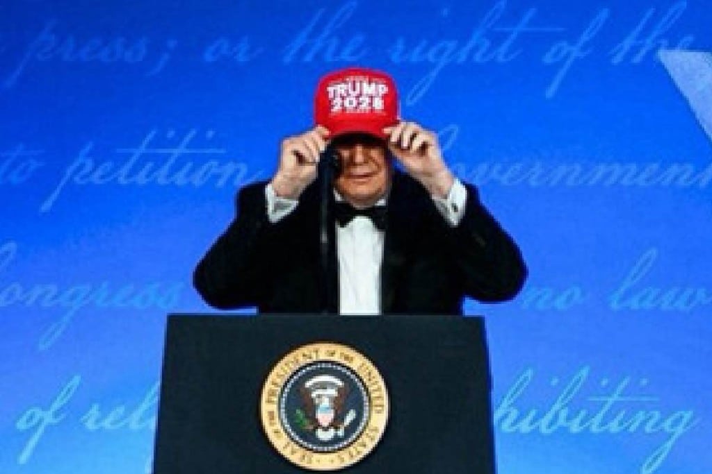 ¡Caída histórica! La aprobación de Trump se desploma al 37% a un mes de las elecciones: WSJ
