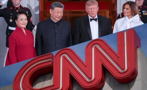 CNN denuncia que la Casa Blanca incumple una orden judicial; periodistas enfrentan restricciones para cubrir a Xi