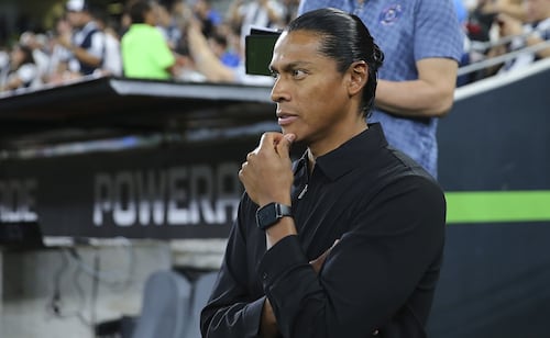 Cruz Azul va por el honor ante América y Galaxy; para Joel Huiqui no existen los amistosos