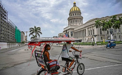 Cuba autoriza contratación directa, cuentas bancarias en el exterior y apertura turística; es parte de las transformaciones avaladas