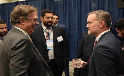 Ebrard se reúne con representante comercial de EU; participa en reunión de ministros de Comercio del G20 en Milwaukee