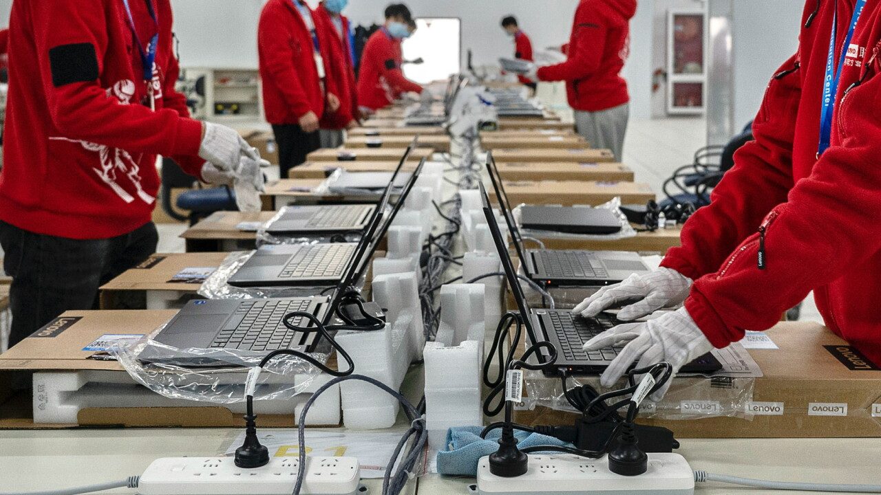Electrónicos aceleran 187% mientras la inversión extranjera en autos cae 25.7%