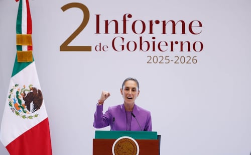 EN VIVO: Sheinbaum concluye gira por su segundo informe de gobierno en el Zócalo; sigue aquí el minuto a minuto