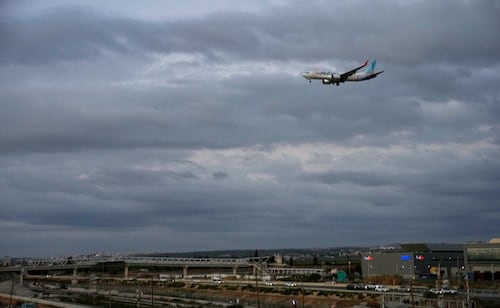Flydubai suspende vuelos desde y hacia Israel; investiga incidente tras aterrizaje de emergencia en Arabia Saudita