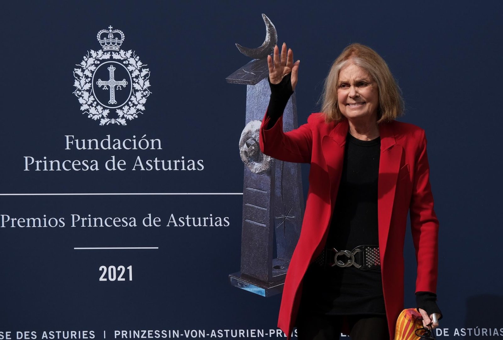 Gloria Steinem, feminista defensora del derecho al aborto en EU, muere a los 92 años