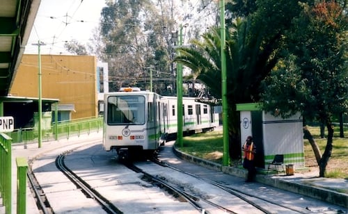 Hace 40 años la CDMX estrenó su tren ligero