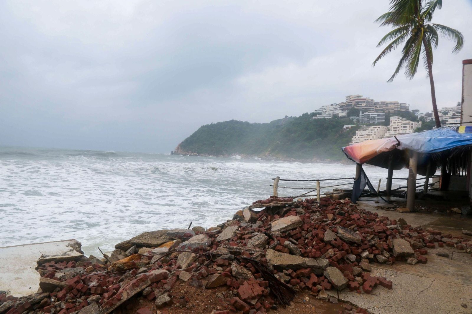 Huracán ‘Polo’ baja a categoría 4 y avanza en el Pacífico: ¿Cuándo tocará tierra y dónde dejará lluvias?