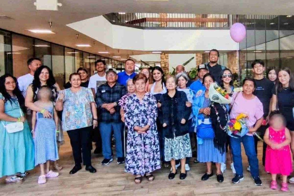¿Llevas más de 10 años sin ver a tus papás? El Edomex te ayuda a traerlos a EE UU