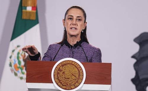 Morena debe aclarar si Jasmine Bugarín continúa o no como coordinadora de Nayarit: Sheinbaum; senadora del PVEM nació en EU