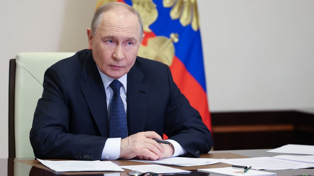 Partido de Vladimir Putin ‘arrasa’ con mayoría constitucional: Logra 355 de 450 escaños en la Cámara Baja