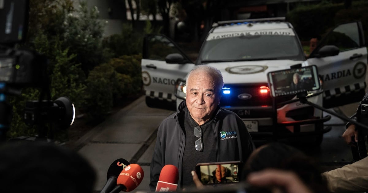 ¿Por qué Ernesto ‘N’ tardó 40 horas en llegar a Ensenada? Sheinbaum cuestionó al Gabinete de Seguridad