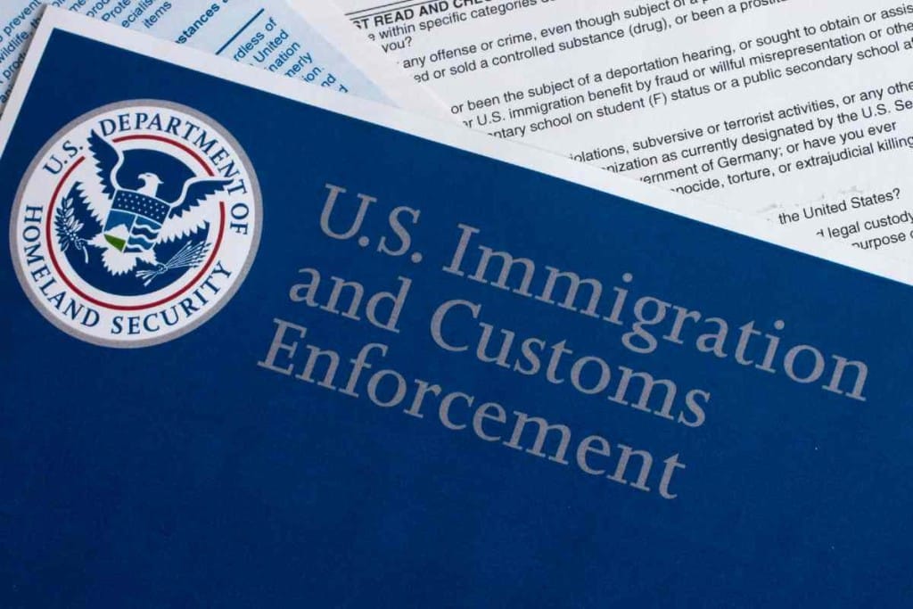 Precio de las rentas bajaron por las redadas de ICE y las deportaciones masivas: DHS
