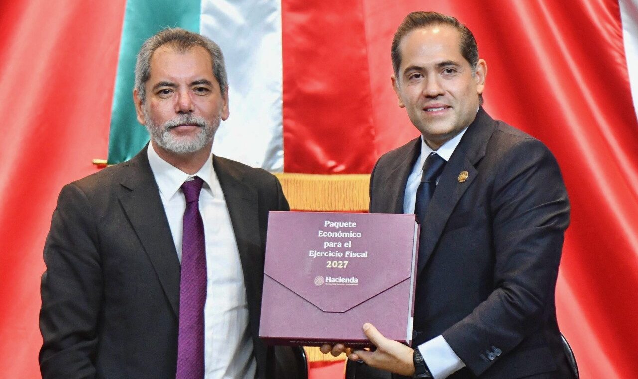 Presupuesto 2027 convence a Fitch, aunque deja pendiente el problema de la deuda