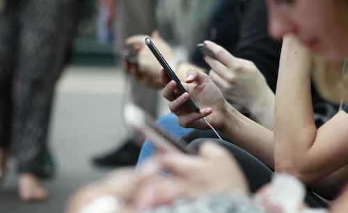 Qué datos recopilan al registrar tu línea telefónica