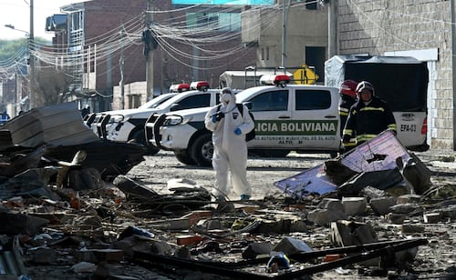 Reportan 14 desaparecidos en Bolivia tras explosiones en recinto militar; son un sargento y 13 jóvenes que hacían servicio militar