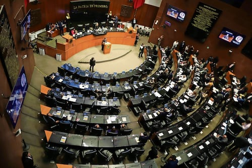 Senado alista aprobación de Ley de Inversión Extranjera y Propiedad Intelectual contra piratería; prevén reunión con Ebrard