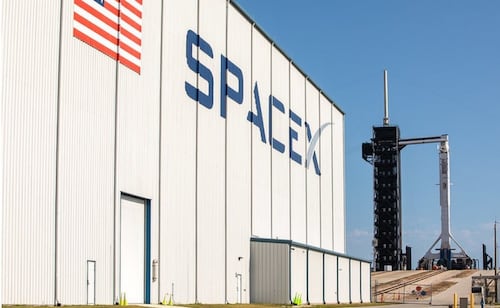 Space X llega a la Bolsa Mexicana de Valores; amplía opciones de inversión internacional en México