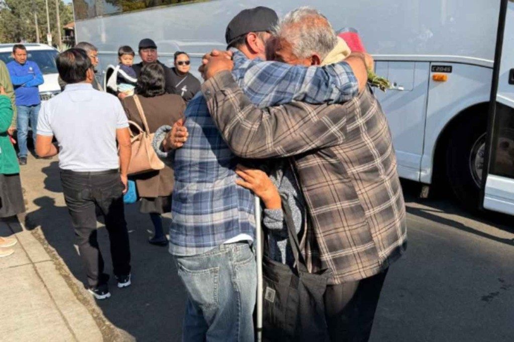 ¿Tienes más de 65 años? Gozona familiar te apoya para viajar a USA y ver a tu hijo