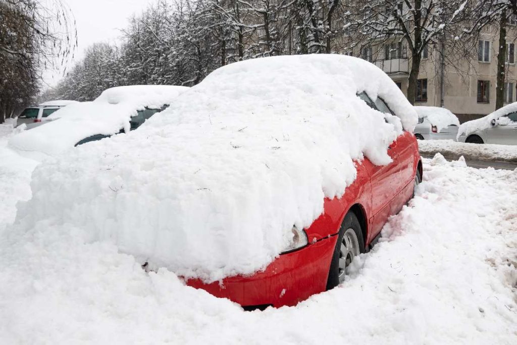 Trabajo para migrantes en Utah: Hay vacante como removedor de nieve y gana 20 dólares la hora