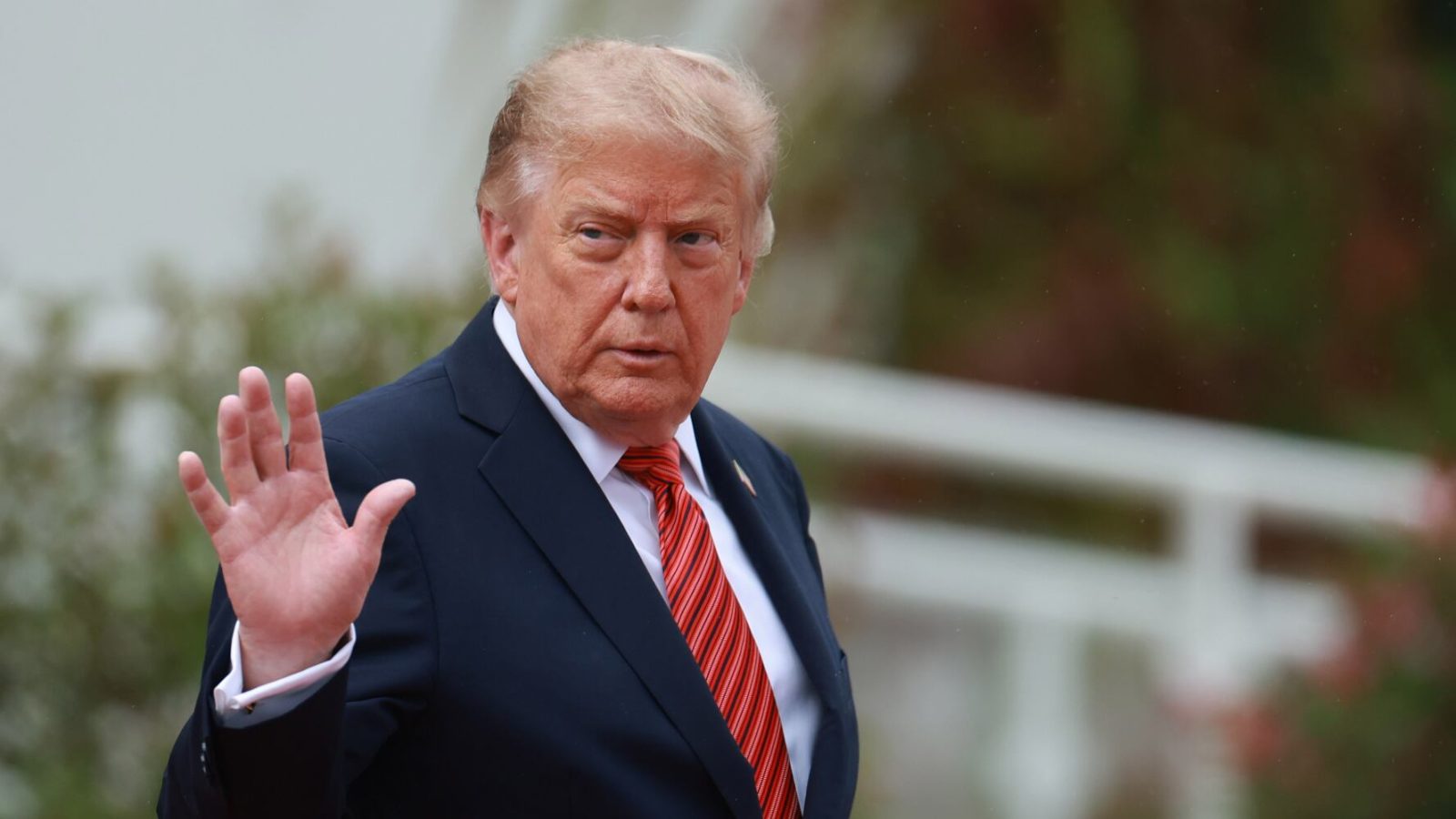 Trump se ofrece a resolver la disputa por las Malvinas entre Argentina y Reino Unido
