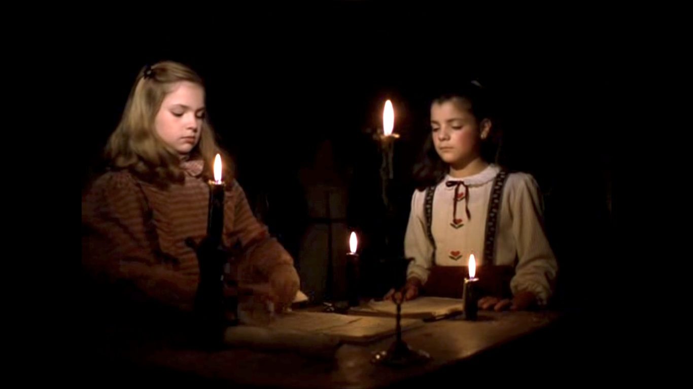 ‘Veneno para las hadas’ cumple 40 años de su estreno