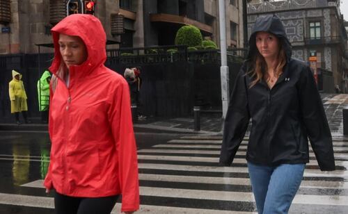Activan alerta amarilla por lluvias fuertes en 9 alcaldías de CDMX; precipitaciones prevalcerán hasta las 23:00 horas