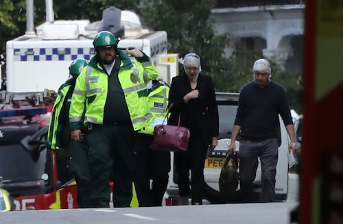 Acusan a dos iraníes de planear atentado contra judíos en Reino Unido; adquirieron materiales para fabricar explosivo, dice la policía
