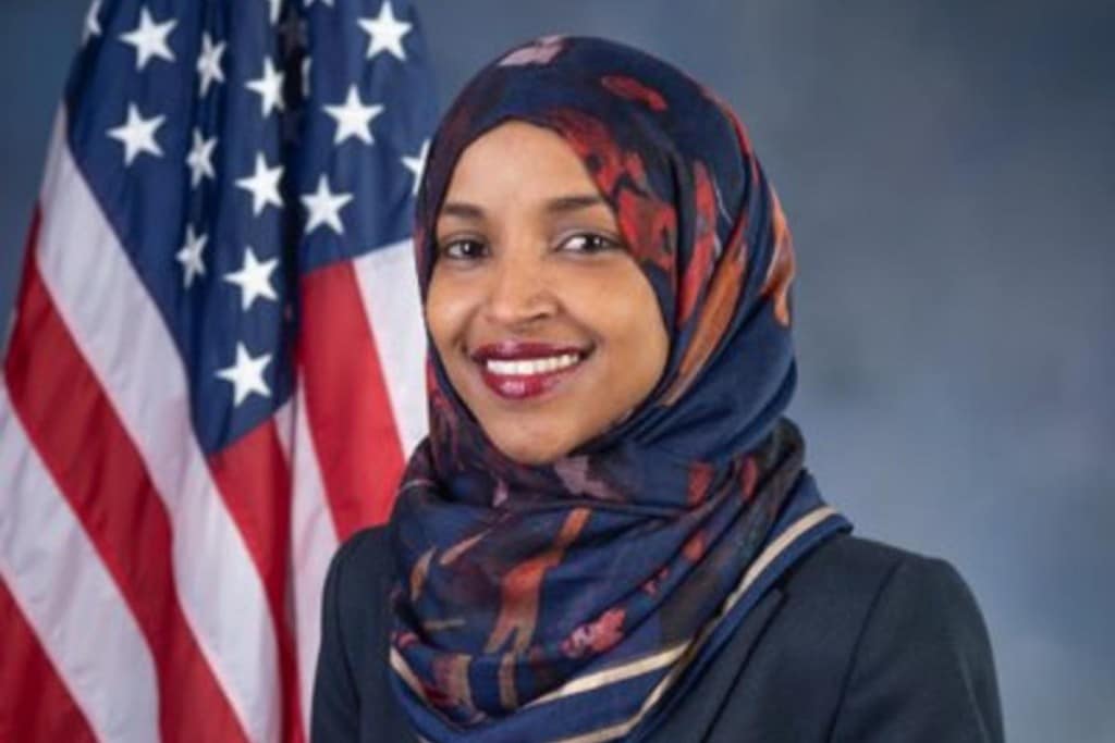Agentes de Seguridad Nacional catean la casa de Ilhan Omar en Washington