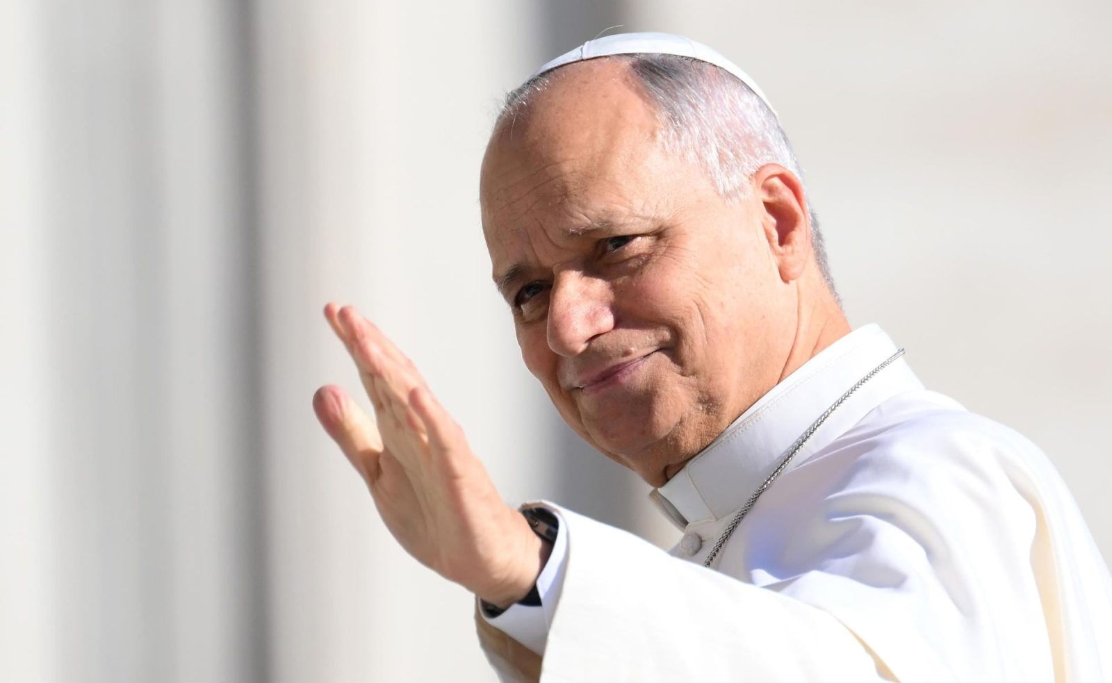 ‘Algoritmos no tienen nuestra chispa’: ¿Qué dijo el Papa León XIV sobre las imágenes hechas con IA?