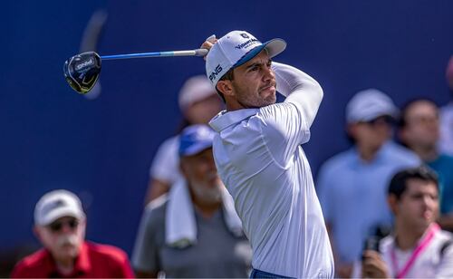 Álvaro Ortiz tiene arranque soñado en el México Open; Karl Vilips lidera la primera ronda