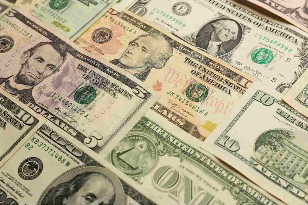 Así amaneció el precio del dólar  26 de octubre de 2026