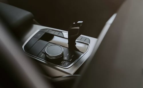 Autos automáticos; ¿para qué sirve la "S" en la palanca de velocidades?