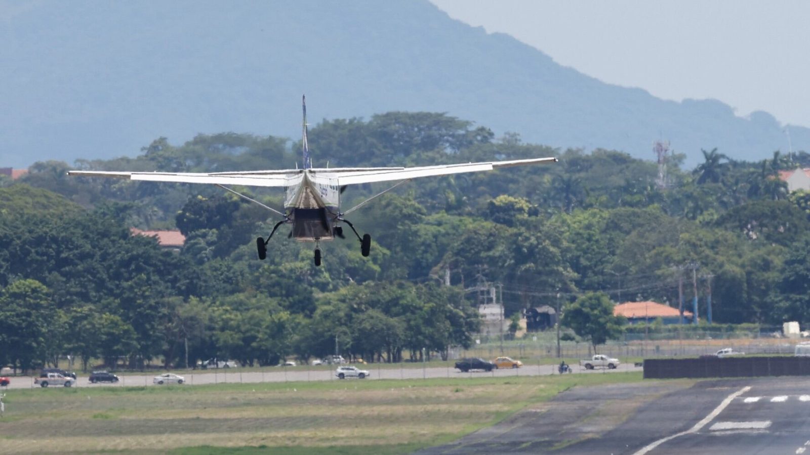 Avión con 6 personas desaparece en el Atlántico: Guardia Costera de EU busca un Gulfstream G100