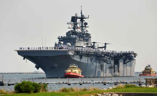 Buques de EU "pasarán" por Cuba tras la guerra en Irán: Trump; dice que Rubio se encargará de resolver la situación de la isla