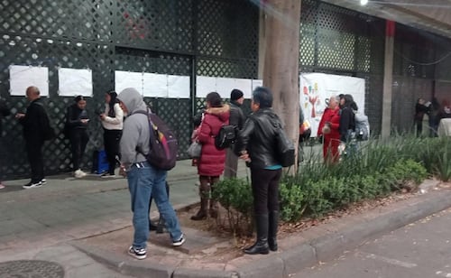 Cierran la Biblioteca Vasconcelos por protesta sindical; trabajadores exigen mejores condiciones laborales y trato digno