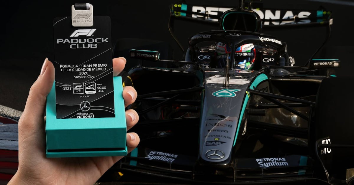 Con un auto, tarjetón y mensaje secreto: Así es un boleto del Paddock del Gran Premio de México 2026