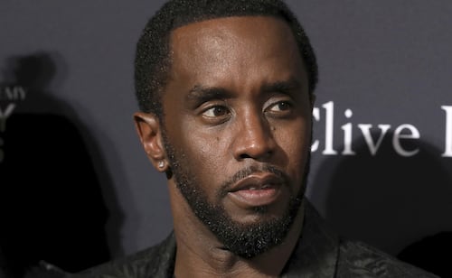 "Diddy" Combs fue hospitalizado por lesión en la cabeza; su traslado y regreso a la prisión pasó desapercibido
