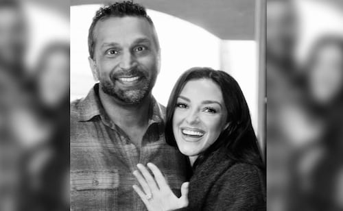 Director del FBI anuncia compromiso con cantante country; Kash Patel se casará con Alexis Wilkins