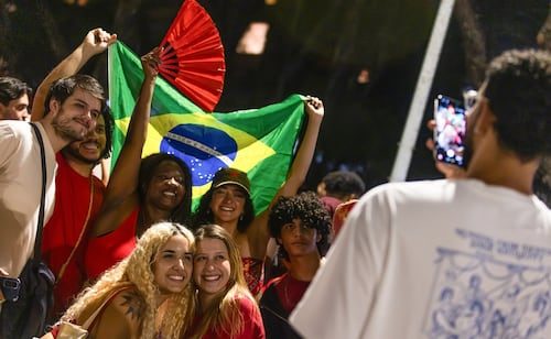EN VIVO. Elecciones en Brasil se va a segunda vuelta; Bolsonaro saca ventaja de casi tres puntos a Lula