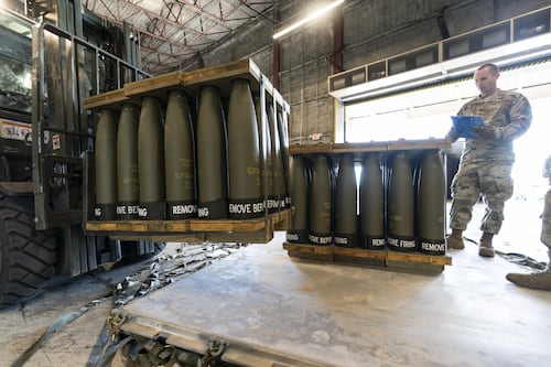EU da luz verde para la venta de misiles Patriot a Ucrania; no incluye fondos estadounidenses