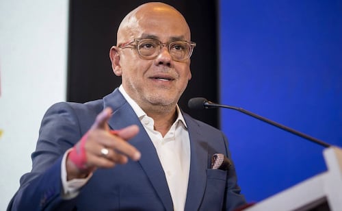 EU retira sanciones a Jorge Rodríguez, hermano de la presidenta Delcy y líder de la Asamblea Nacional; refuerza diálogo con Venezuela