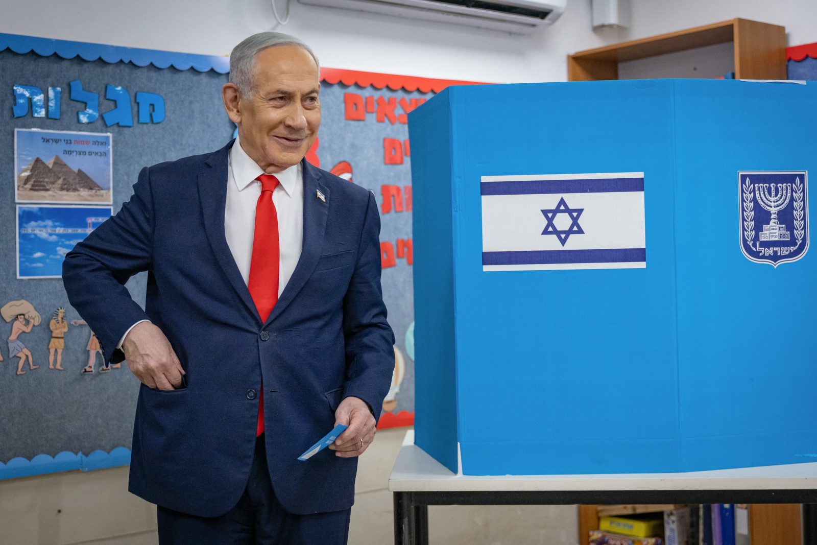 ¿Fin de la era Netanyahu? Oposición toma ventaja en elecciones de Israel con el exmilitar Gadi Eisenkot