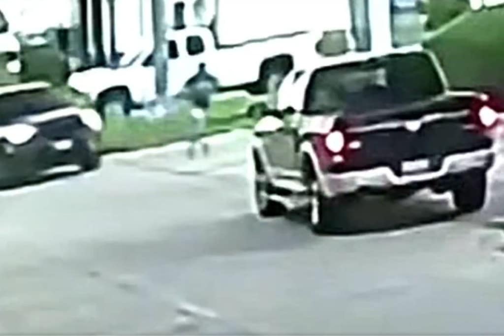 Fiscal dice que agente del ICE pareció atropellar intencionalmente a migrante en Houston