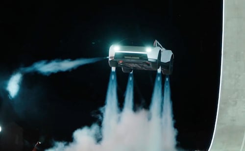 FOTOS: Así es el Tesla Roadster; el deportivo eléctrico que promete volar con tecnología de SpaceX