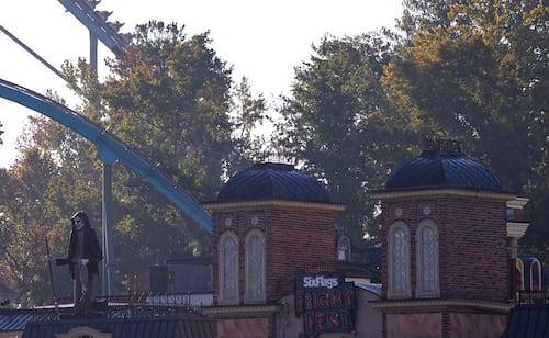 Hombre que murió en Six Flags sobrevivió a incendio de auto; "había tenido problemas de salud", revela amiga de la familia